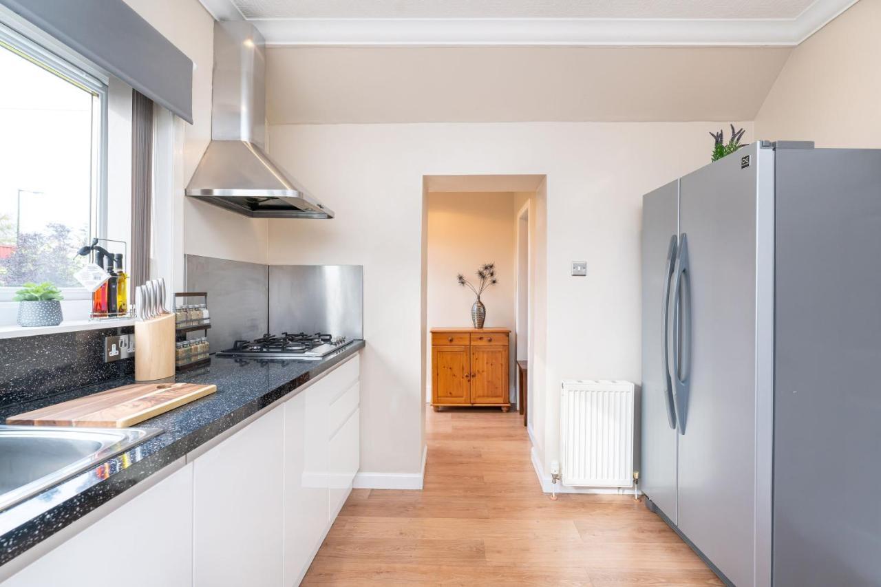New Four Bedroom House - All Rooms Ensuite Stirling Exterior foto