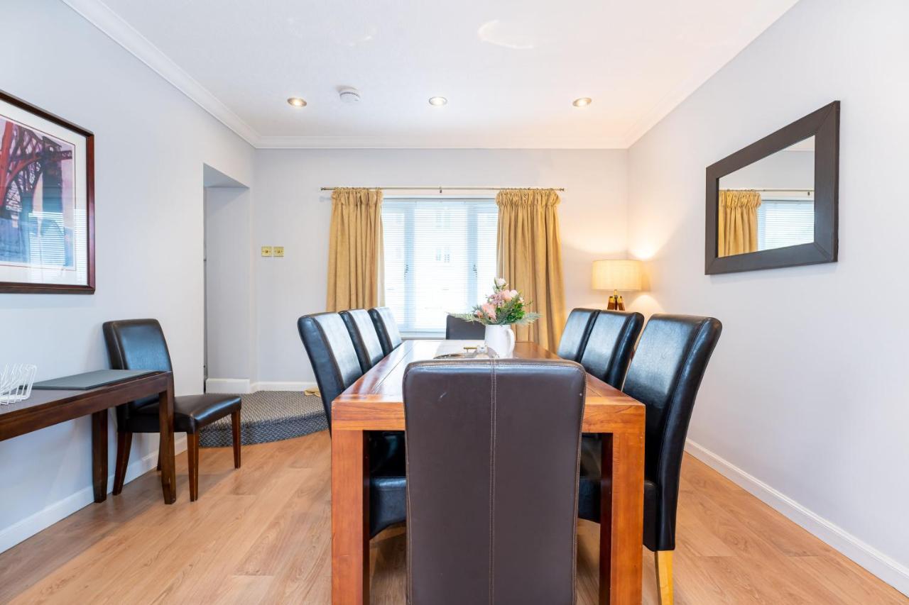 New Four Bedroom House - All Rooms Ensuite Stirling Exterior foto