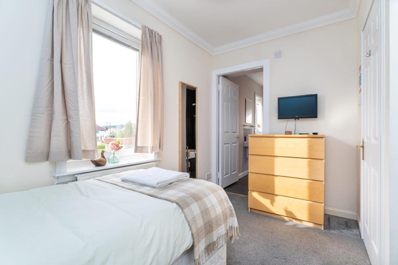 New Four Bedroom House - All Rooms Ensuite Stirling Exterior foto